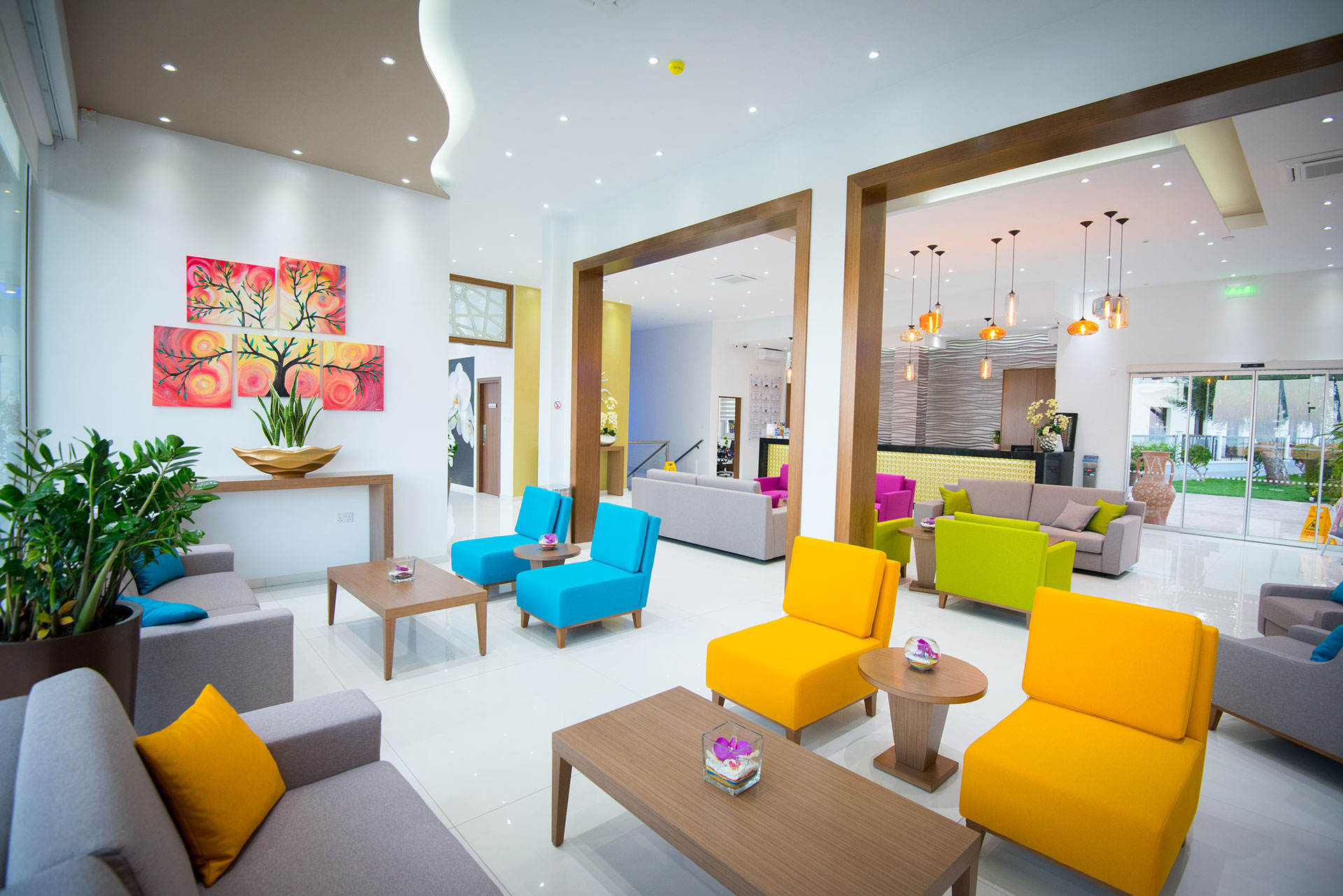 Loutsiana Hotel lobby